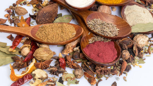 中藥建立可溯源系統，發揚中藥文化